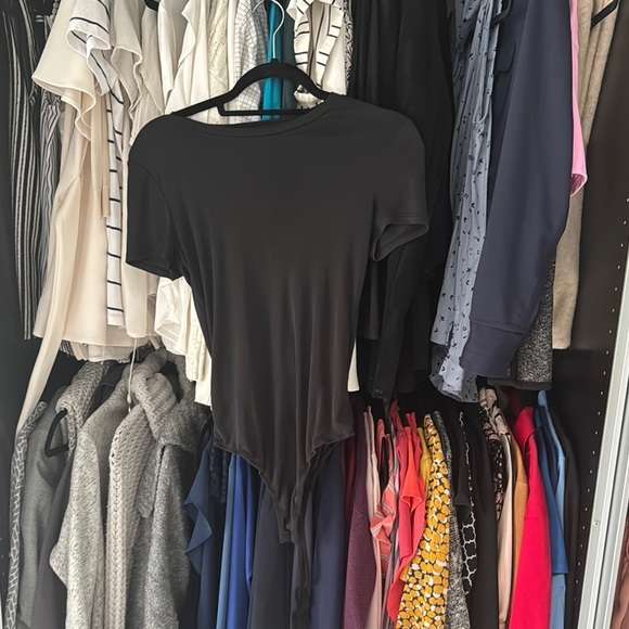 Classic Black Women's bodysuit - Picture 3 of 3